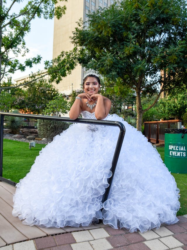 Court choreography for quinceañeras at Arthur Murray Montclair