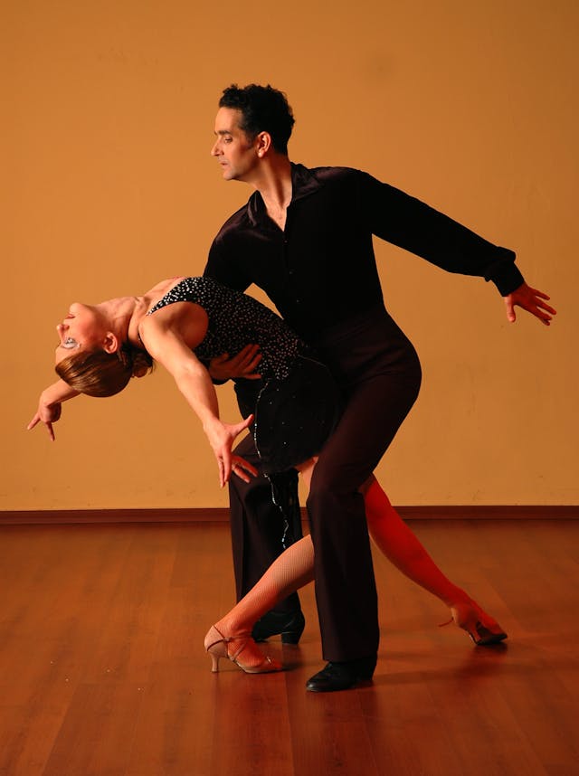 Waltz dance lessons at Arthur Murray Montclair